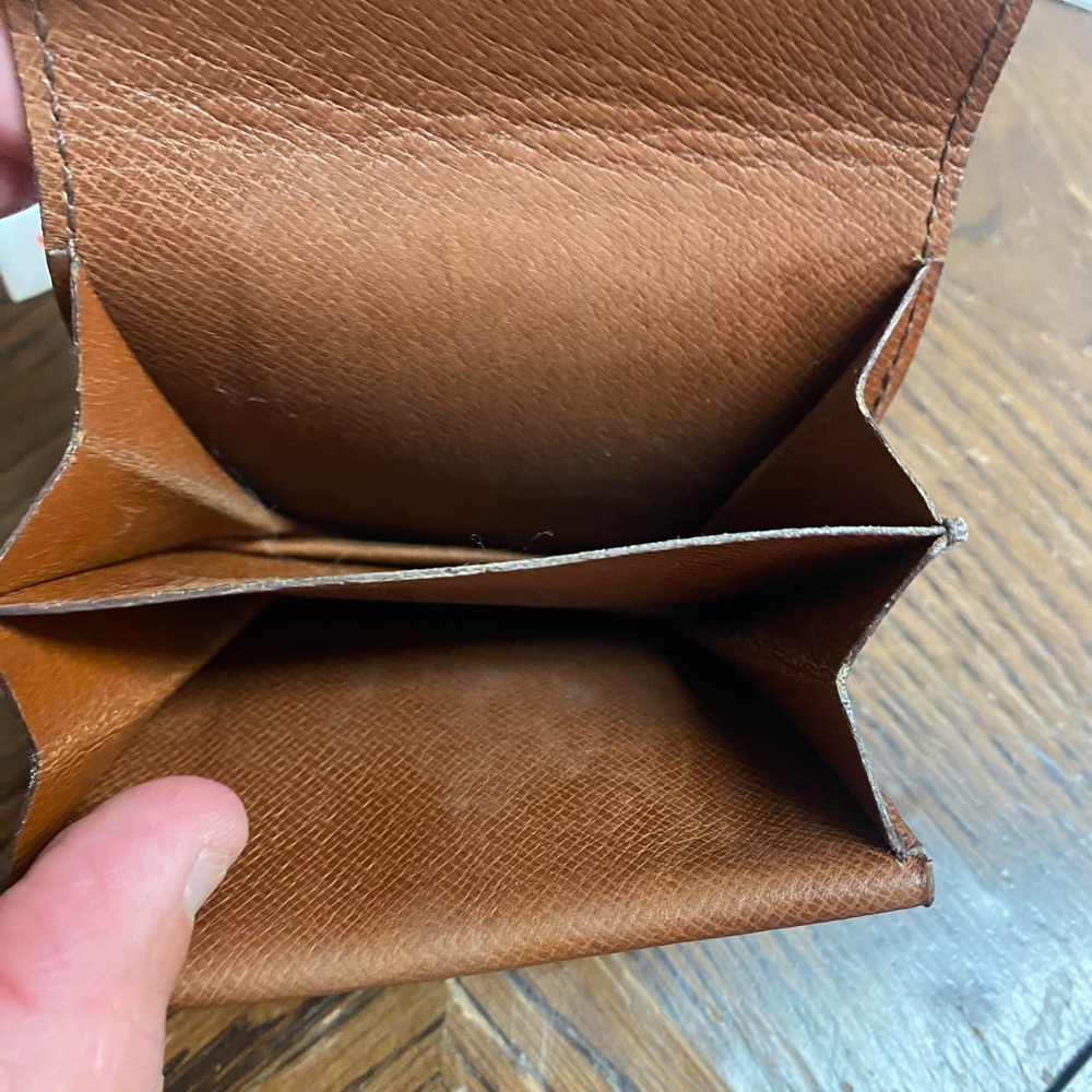 SOLD! Vintage Louis Vuitton Coin Pouch - Picture 6 of 14